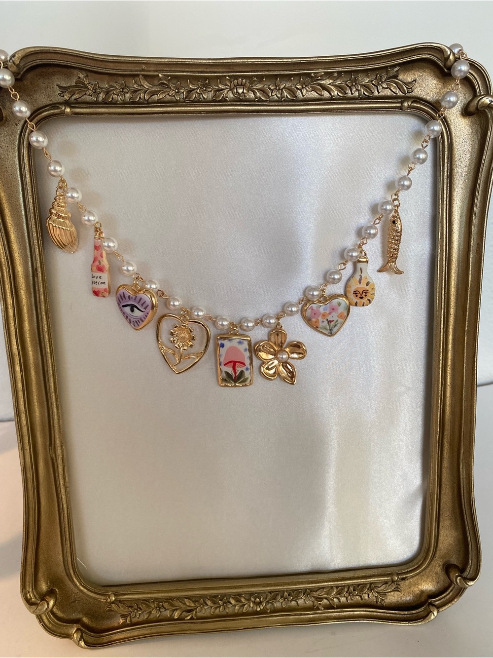 Vintage Style Faux Pearl Charm Necklace Gold Tone Floral Heart Fish Sun Eye NEW